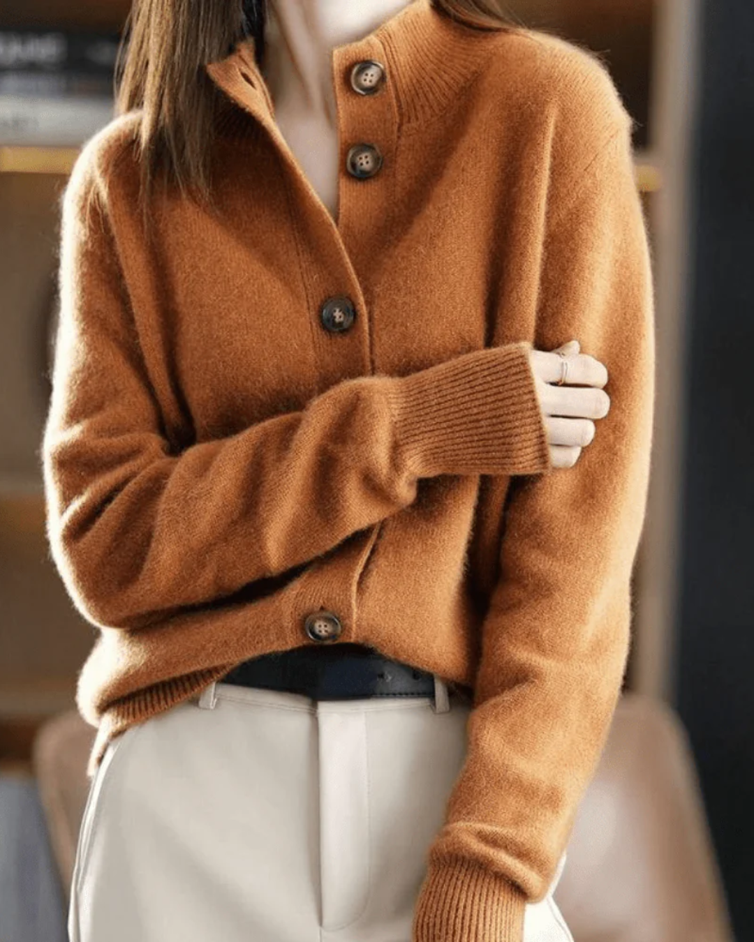 Claire | Retro-Style Cashmere Cardigan