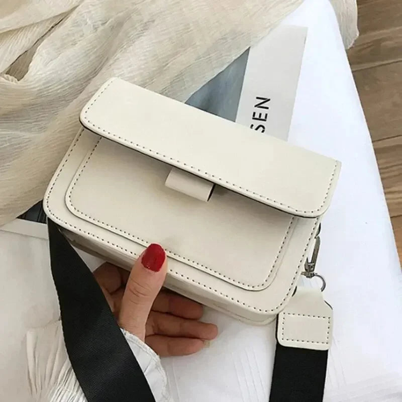 Elegant Crossbody Bags for Women | Versatile Small Clutch