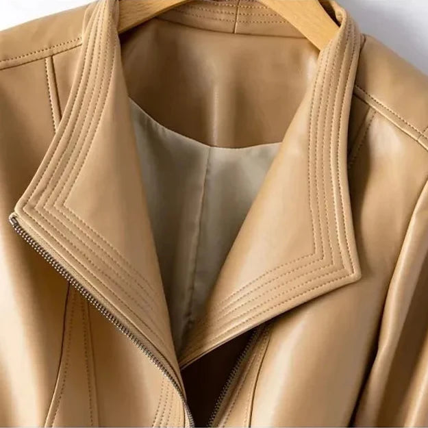Natalie | Veste en cuir cintrée
