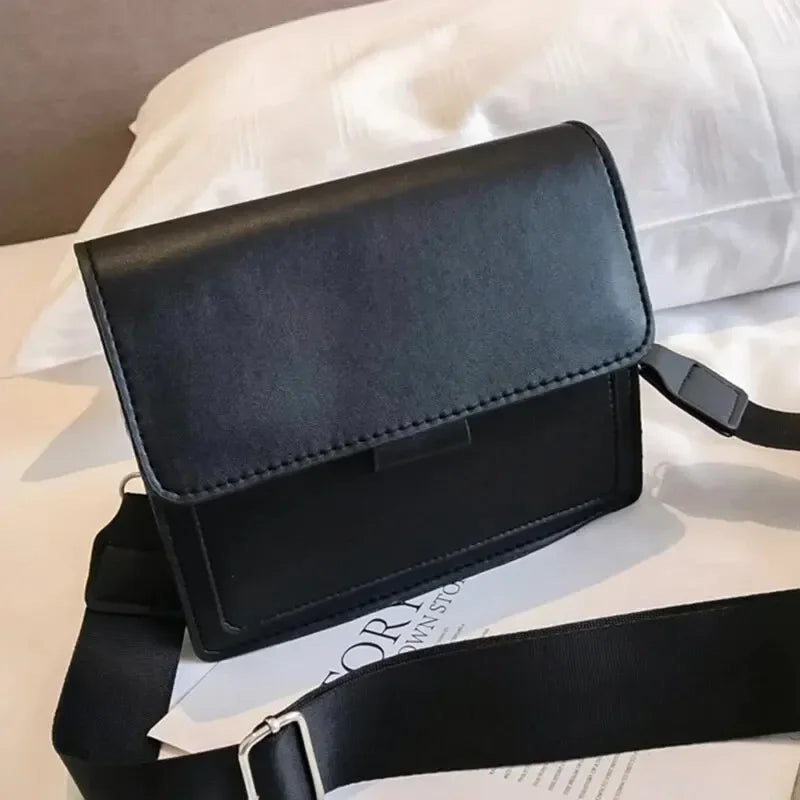 Elegant Crossbody Bags for Women | Versatile Small Clutch