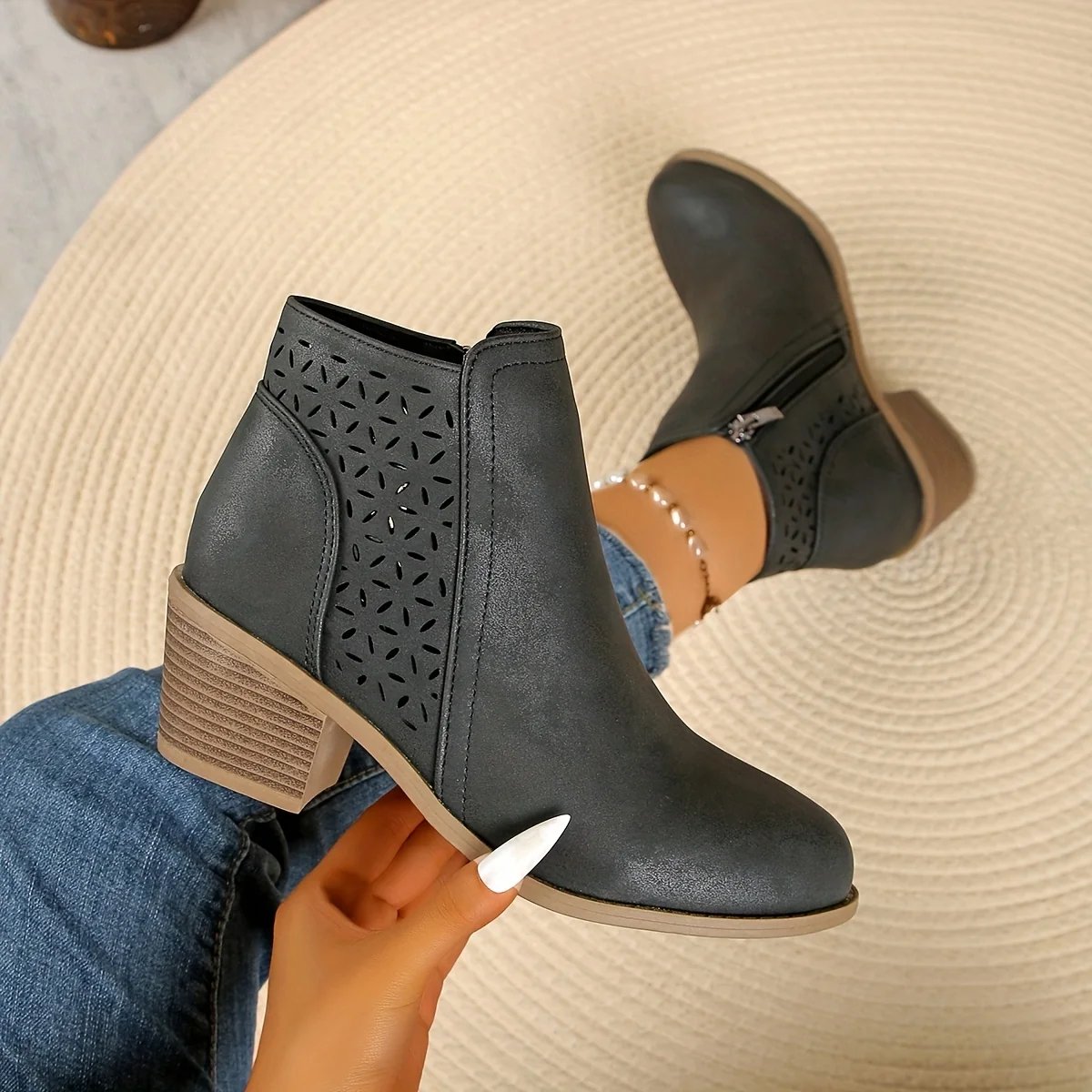 Wenche – Cut-Out Block Heel Ankle Boots